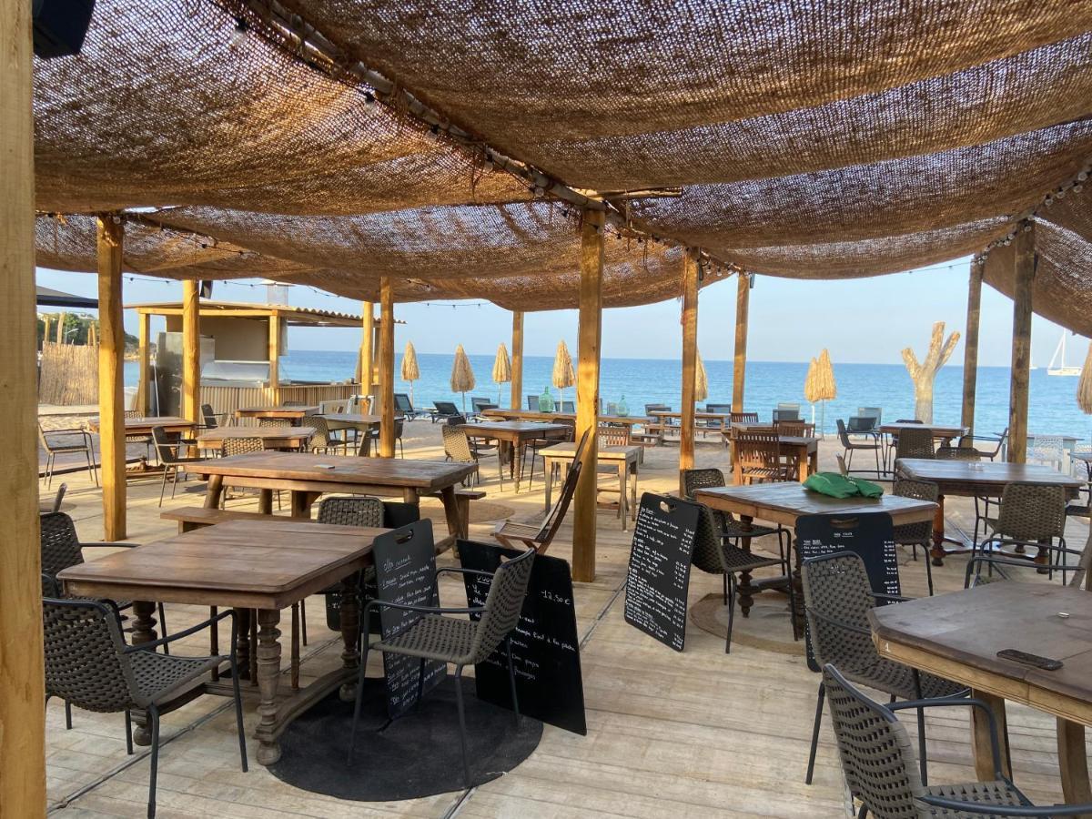 Les Lodges De La Plage U Dragulinu Сари-Соленцара Экстерьер фото